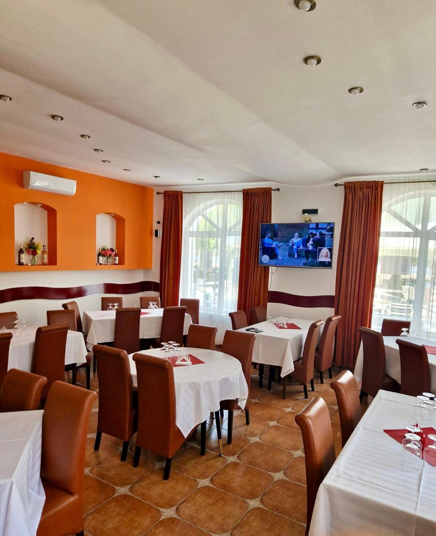 Guest house Casa Coral 3*